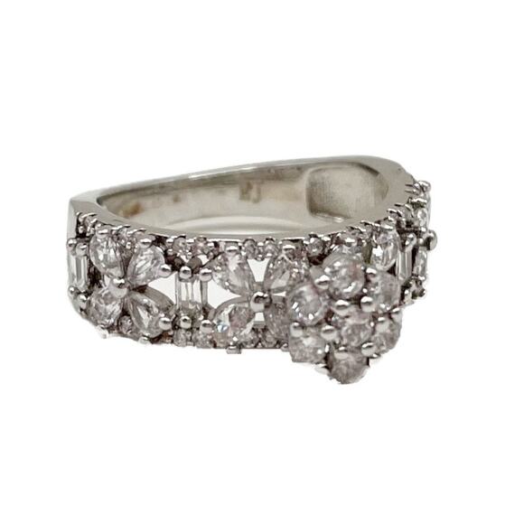 Fashion Jewelry Ring Set Silver Plated Cubic Zirconia Size 7 - Picture 2 of 7